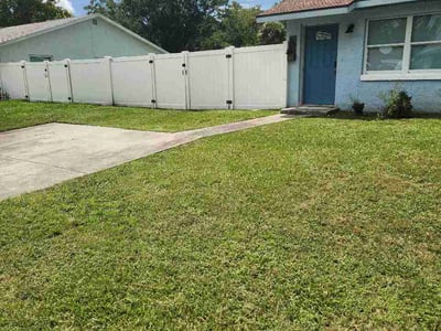 Lawn Care service in Crystal River, 34428