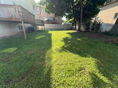 Lawn Care service in Fort Lee, 07024