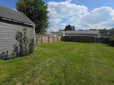 Lawn Care service in Wheeling, 26003