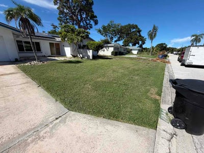 Lawn Care service in Tarpon Springs, 34689