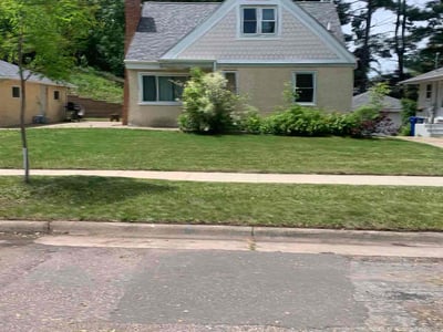 Lawn Care service in Bloomington, 55431