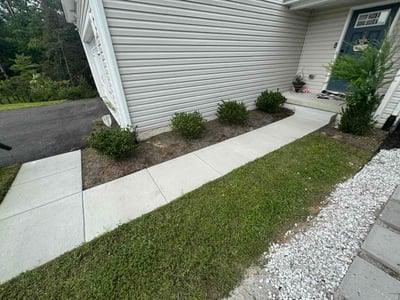 Lawn Care service in Ford City, 16226