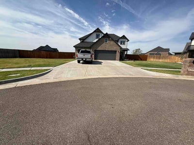Lawn Care service in Bethany, 73008