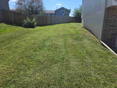 Lawn Care service in Eagle Mountain, 84005