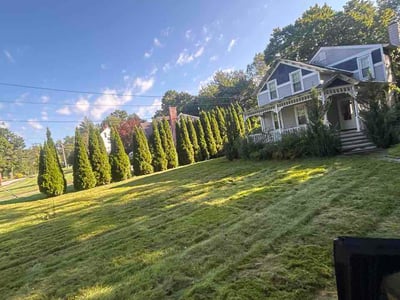 Lawn Care service in Glastonbury, 06033