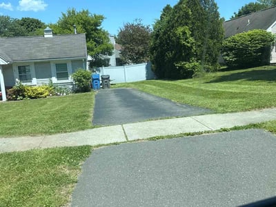 Lawn Care service in Manchester, 06040
