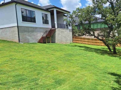 Lawn Care service in San Antonio, 78205