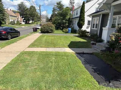 Lawn Care service in New Britain, 06051