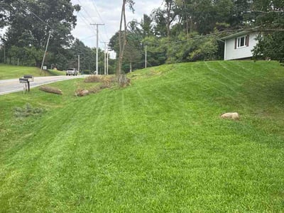 Lawn Care service in Valparaiso, 46383