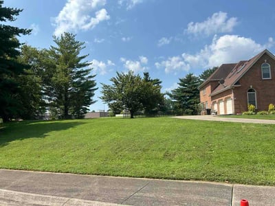 Lawn Care service in Murfreesboro, 37129