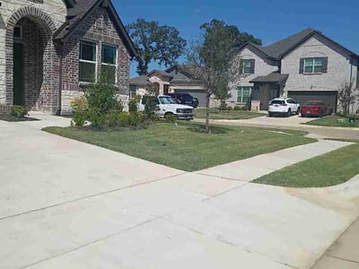 Lawn Care service in Aubrey, 76227