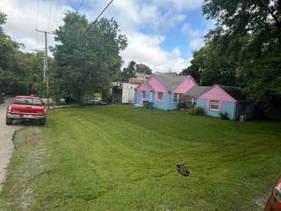 Lawn Care service in Westmoreland, 37186
