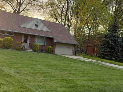 Lawn Care service in North Royalton, 44133