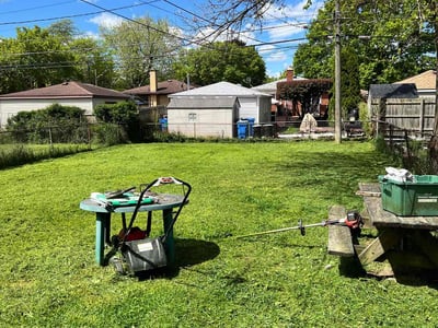 Lawn Care service in Englewood, 07631