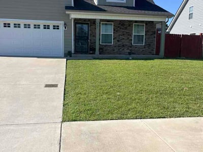Lawn Care service in Dickson, 37055