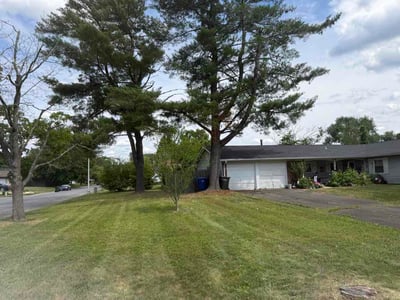 Lawn Care service in Gloucester City, 08030