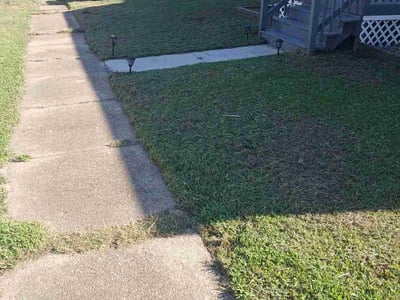 Lawn Care service in Atwater, 95301