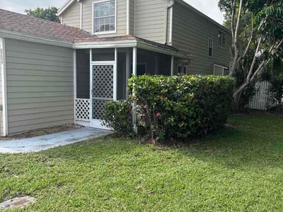 Leaf Removal service in Bradenton, 34205