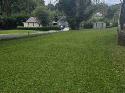 Lawn Care service in Morganton, 28655