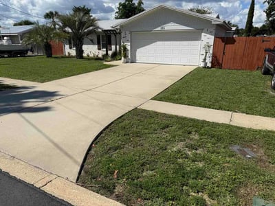 Lawn Care service in Miramar Beach, 32550
