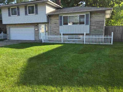 Lawn Care service in Sheffield Lake, 44054