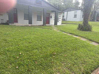 Lawn Care service in Calabasas, 91302