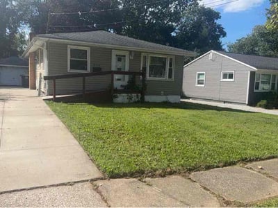Lawn Care service in Aurora, 44202