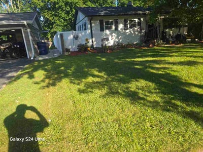 Lawn Care service in Grafton, 53024