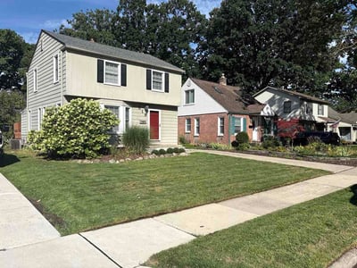 Lawn Care service in Royal Oak, 48067
