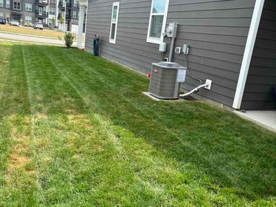 Lawn Care service in Beech Grove, 46107