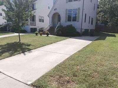 Lawn Care service in Clover, 29710