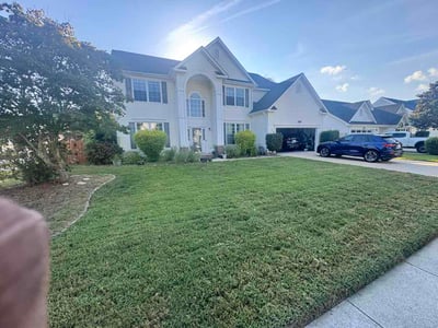 Lawn Care service in Smithfield, 23430
