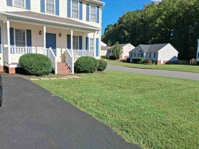 Lawn Care service in Chesterfield, 23832