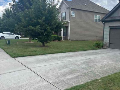 Lawn Care service in Douglasville, 30134