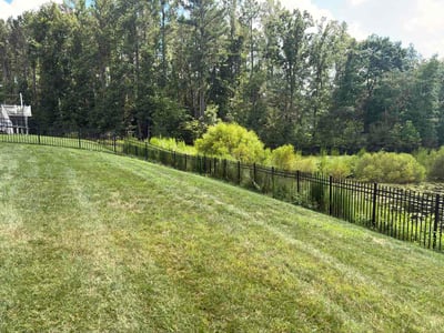 Lawn Care service in Woodford, 22580
