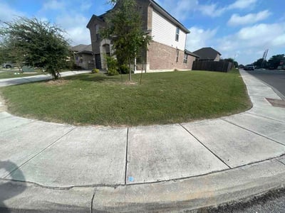 Lawn Care service in Lytle, 78052