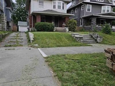 Lawn Care service in Arcadia, 91007