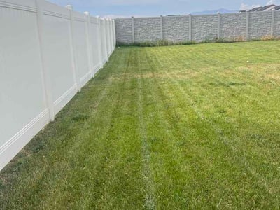 Lawn Care service in Syracuse, 84075