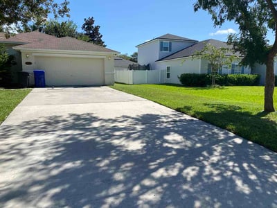 Lawn Care service in Peoria, 85345