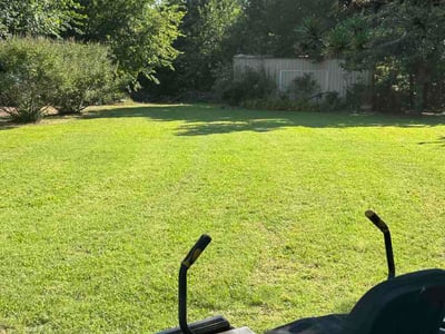 Lawn Care service in Mustang, 73064
