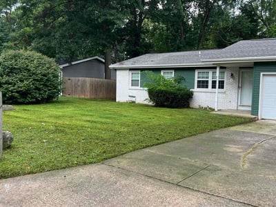 Lawn Care service in Syracuse, 13202