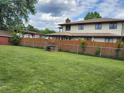 Lawn Care service in Bell Gardens, 90201