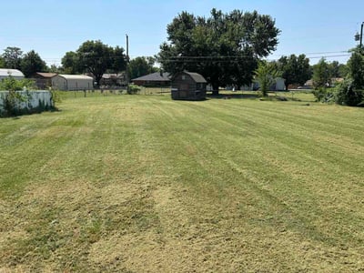 Lawn Care service in Skiatook, 74070
