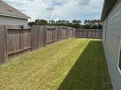 Lawn Care service in Angleton, 77515