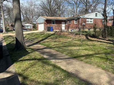 Lawn Care service in Republic, 65738