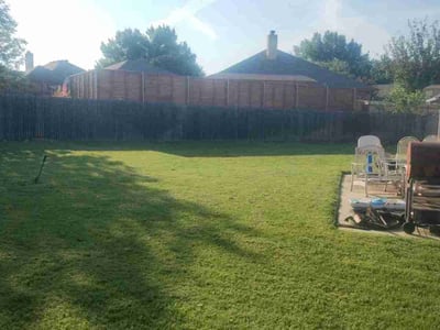 Lawn Care service in Bedford, 76021