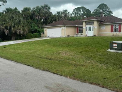 Lawn Care service in Cocoa Beach, 32931