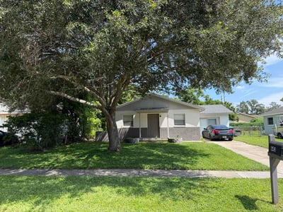 Lawn Care service in Winter Springs, 32708