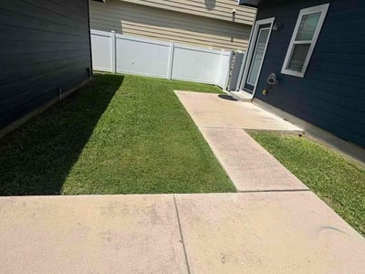 Lawn Care service in Selma, 78154