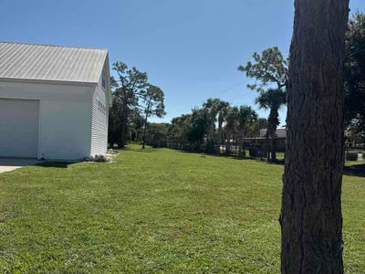 Lawn Care service in Naples, 34102